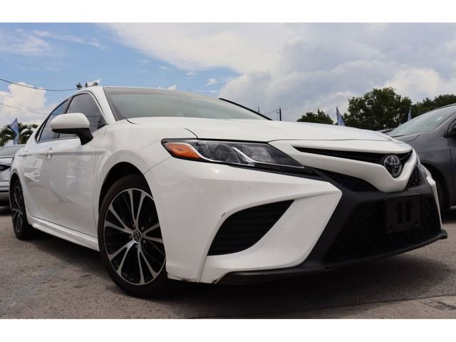 Used 2020 Toyota Camry SE
