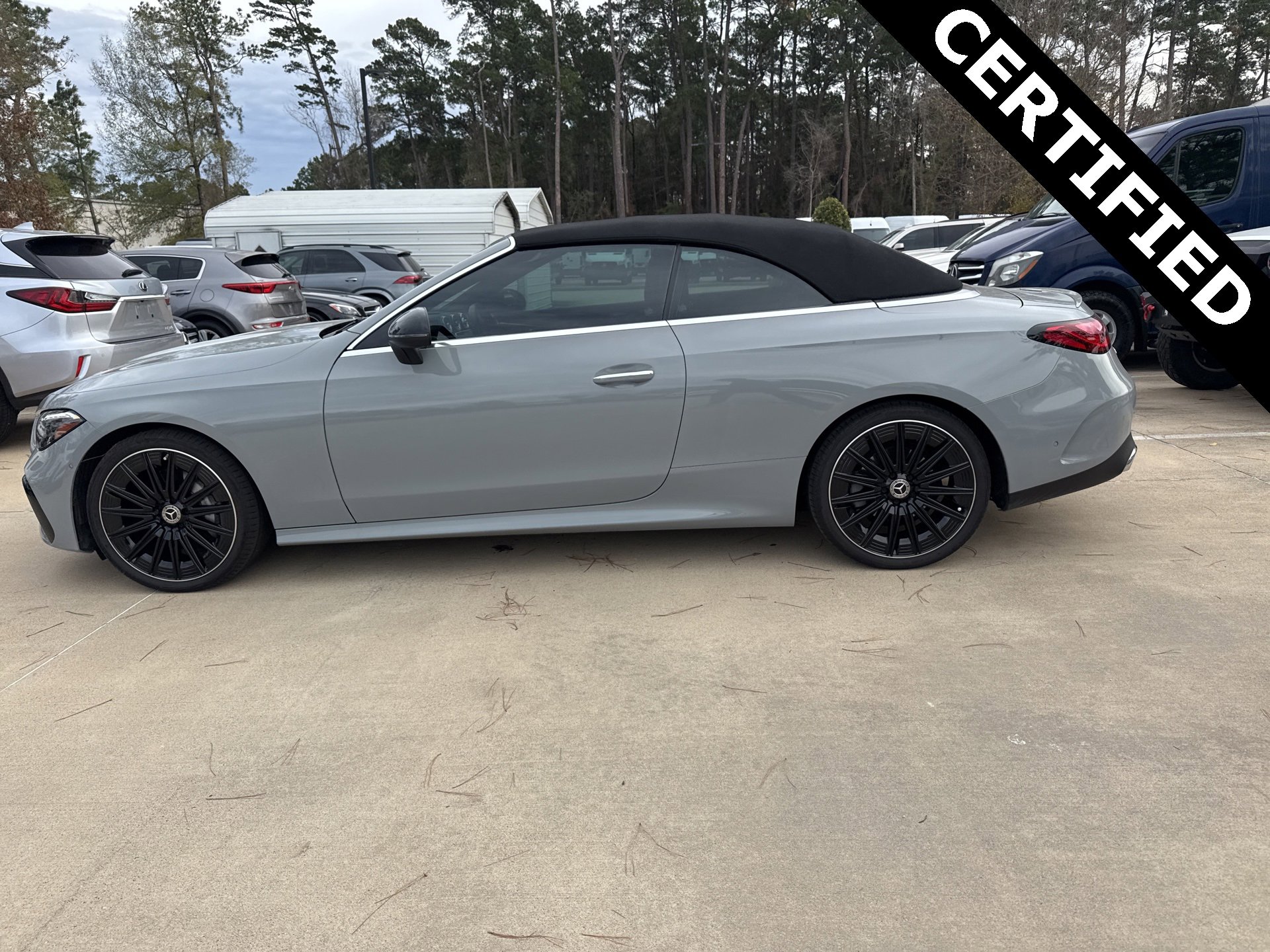 Used 2024 Mercedes-Benz CLE 300 4MATIC Cabriolet image 7
