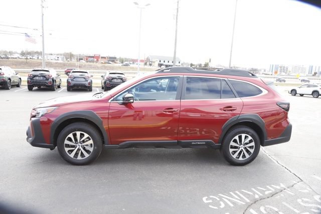Certified 2025 Subaru Outback Premium w/ Popular Package #1A AWD/4WD image 7