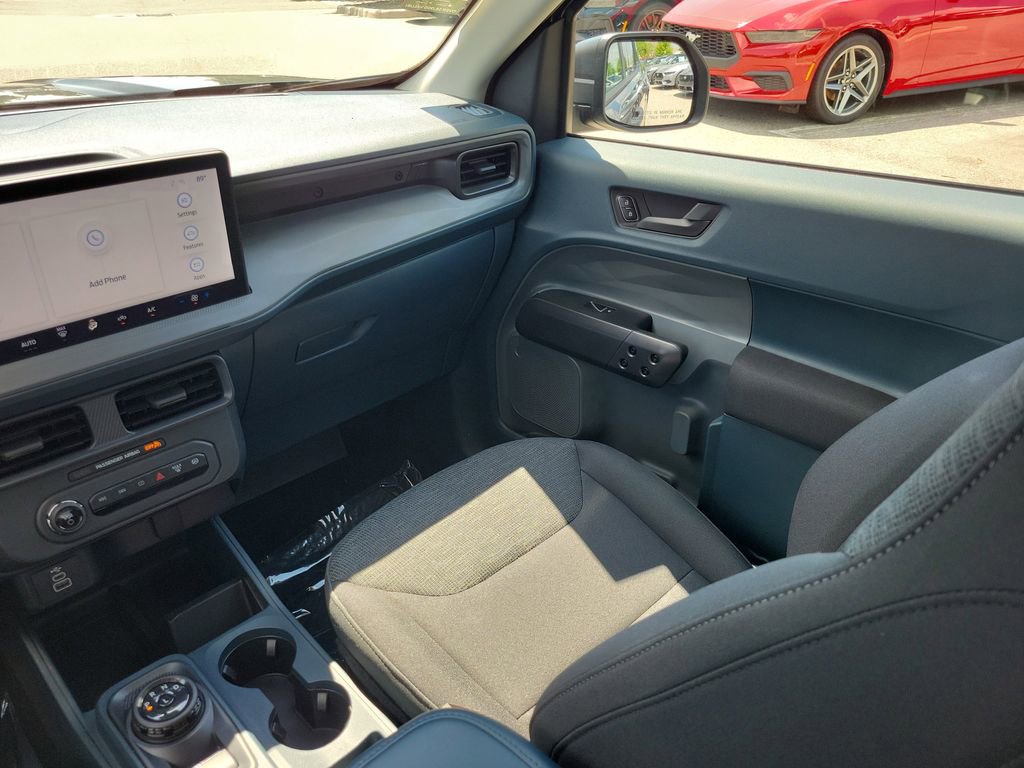 Used 2025 Ford Maverick XL image 12