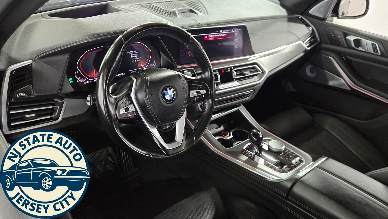 Used 2019 BMW X5 xDrive50i w/ Off-Road Package image 11