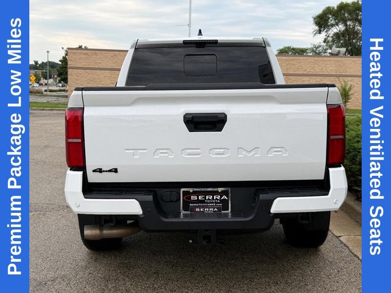 Used 2024 Toyota Tacoma TRD Sport w/ TRD Sport Premium Package AWD/4WD image 4