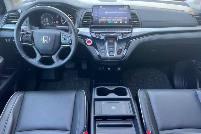 Used 2025 Honda Odyssey Touring image 15