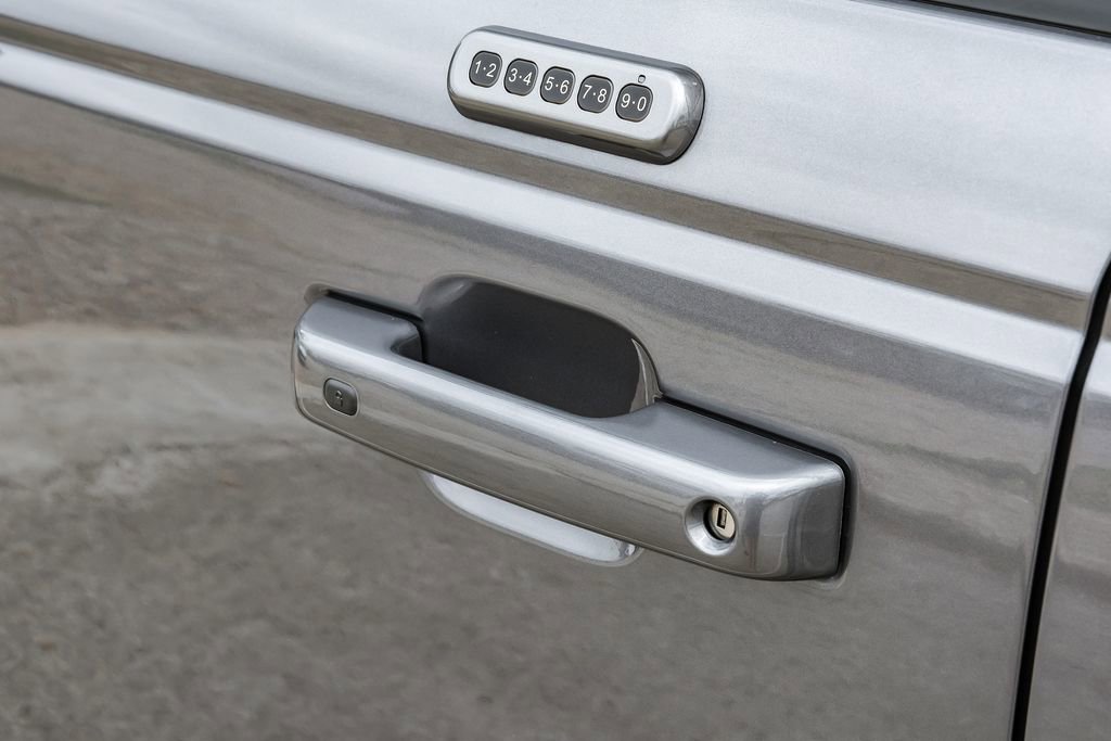 Used 2023 Ford Bronco Outer Banks image 46