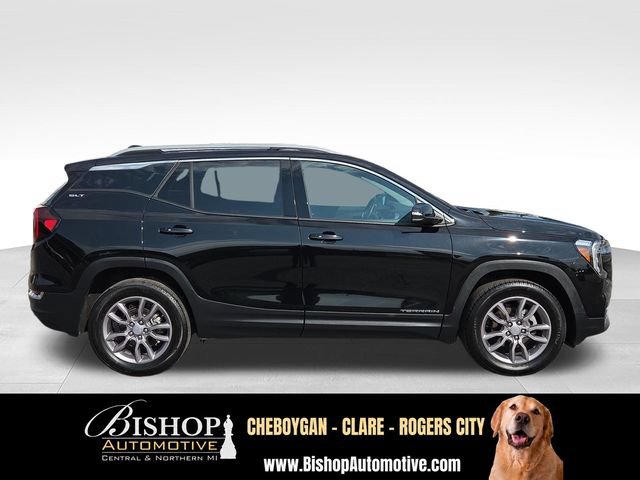 Used 2024 GMC Terrain SLT w/ LPO, Floor Liner Package AWD/4WD image 26