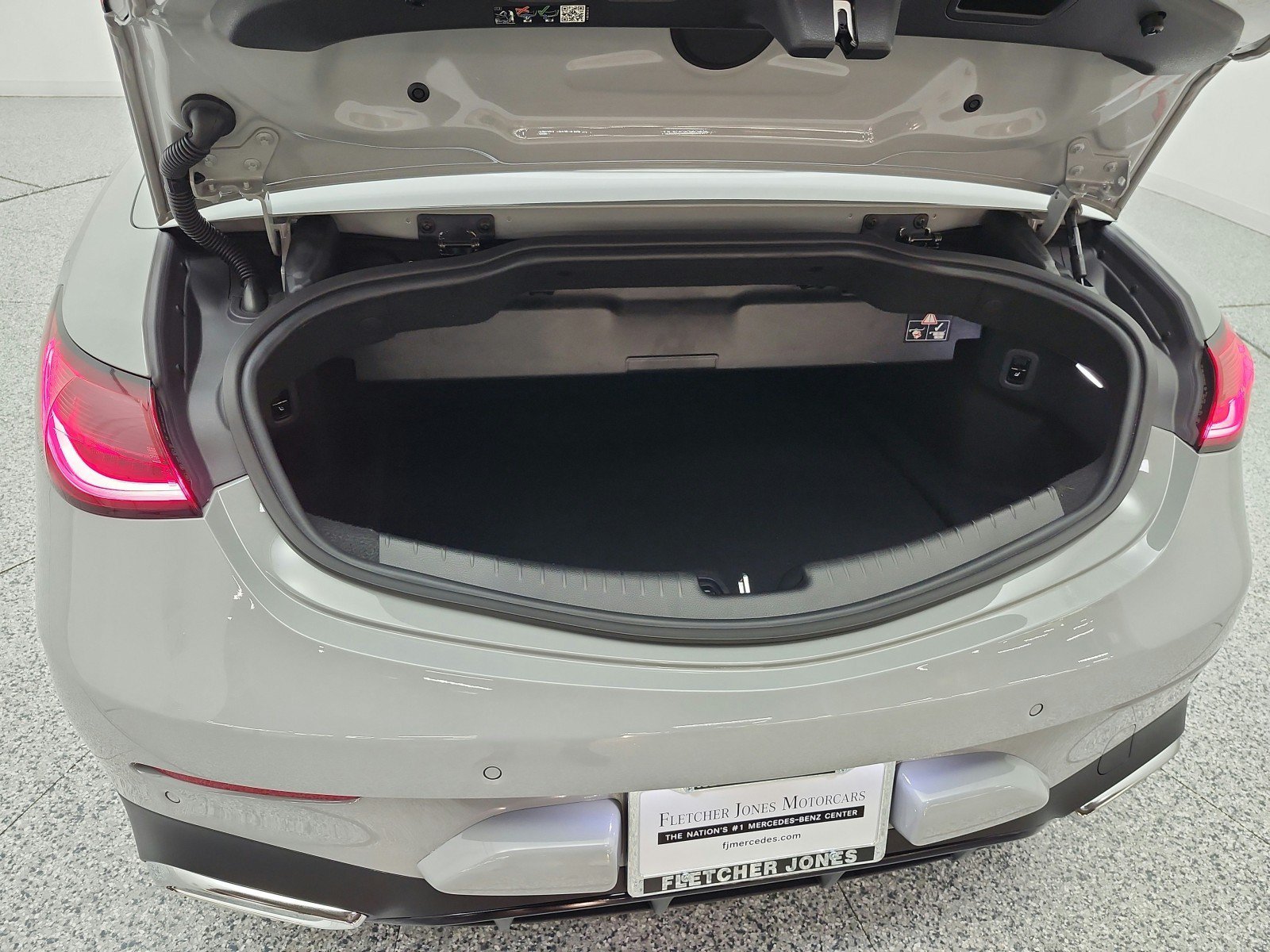 Certified 2024 Mercedes-Benz CLE 450 4MATIC Cabriolet image 20