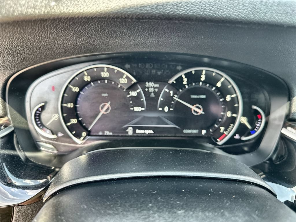 Used 2017 BMW 530i RWD image 11