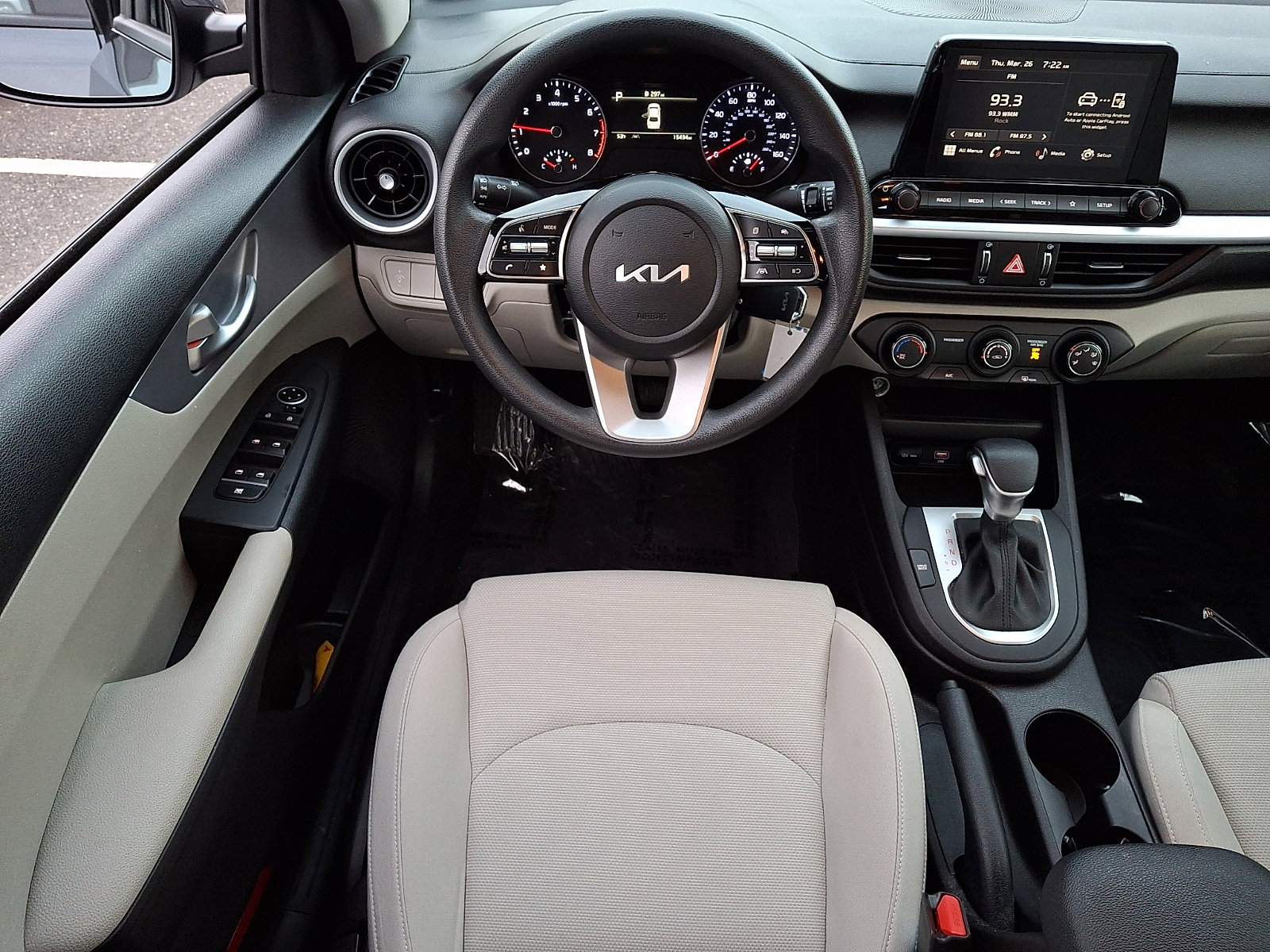 Used 2023 Kia Forte LXS image 11