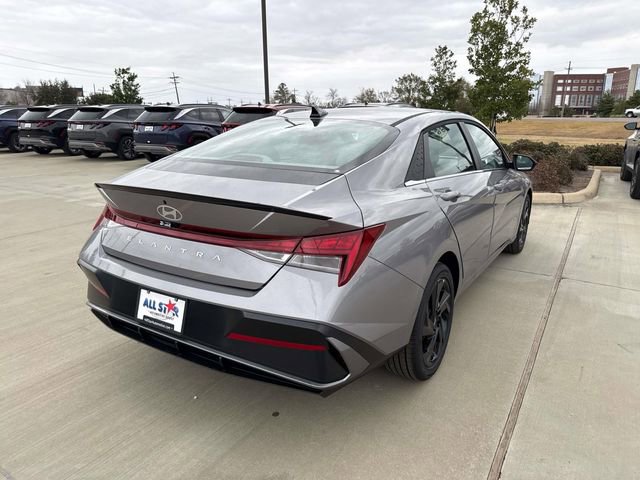 New 2026 Hyundai Elantra SEL Sport Premium FWD image 10