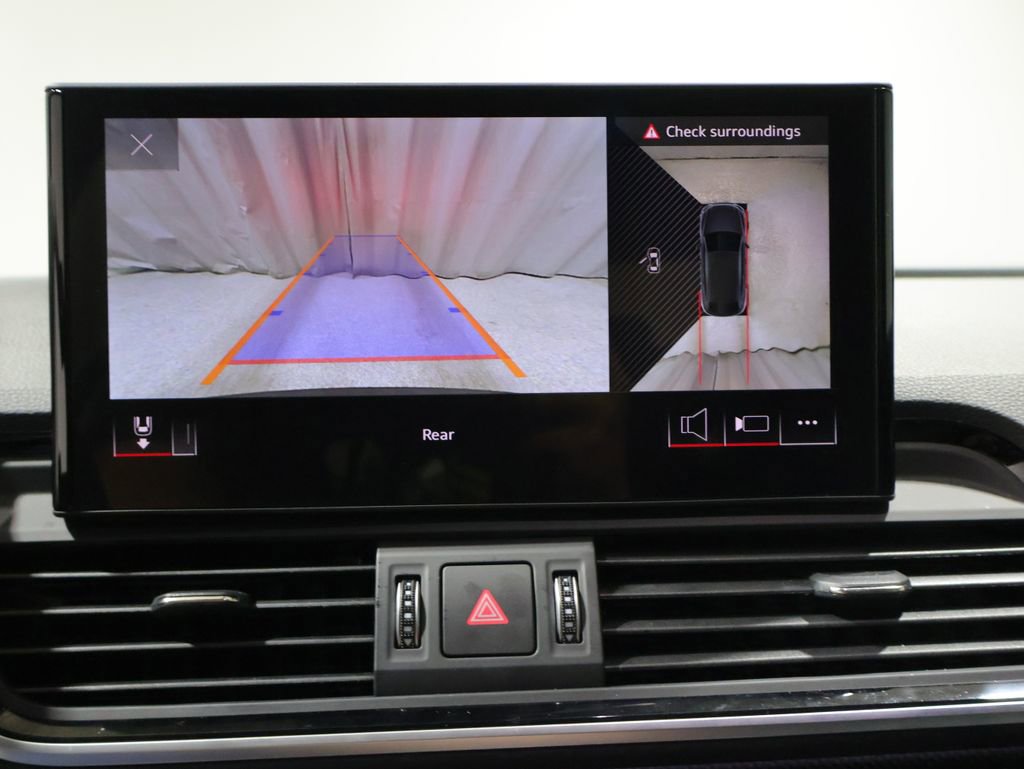 Used 2025 Audi SQ5 Premium Plus AWD/4WD image 26