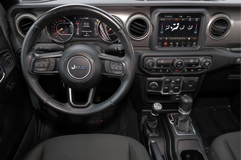 Used 2021 Jeep Gladiator Sport AWD/4WD image 19