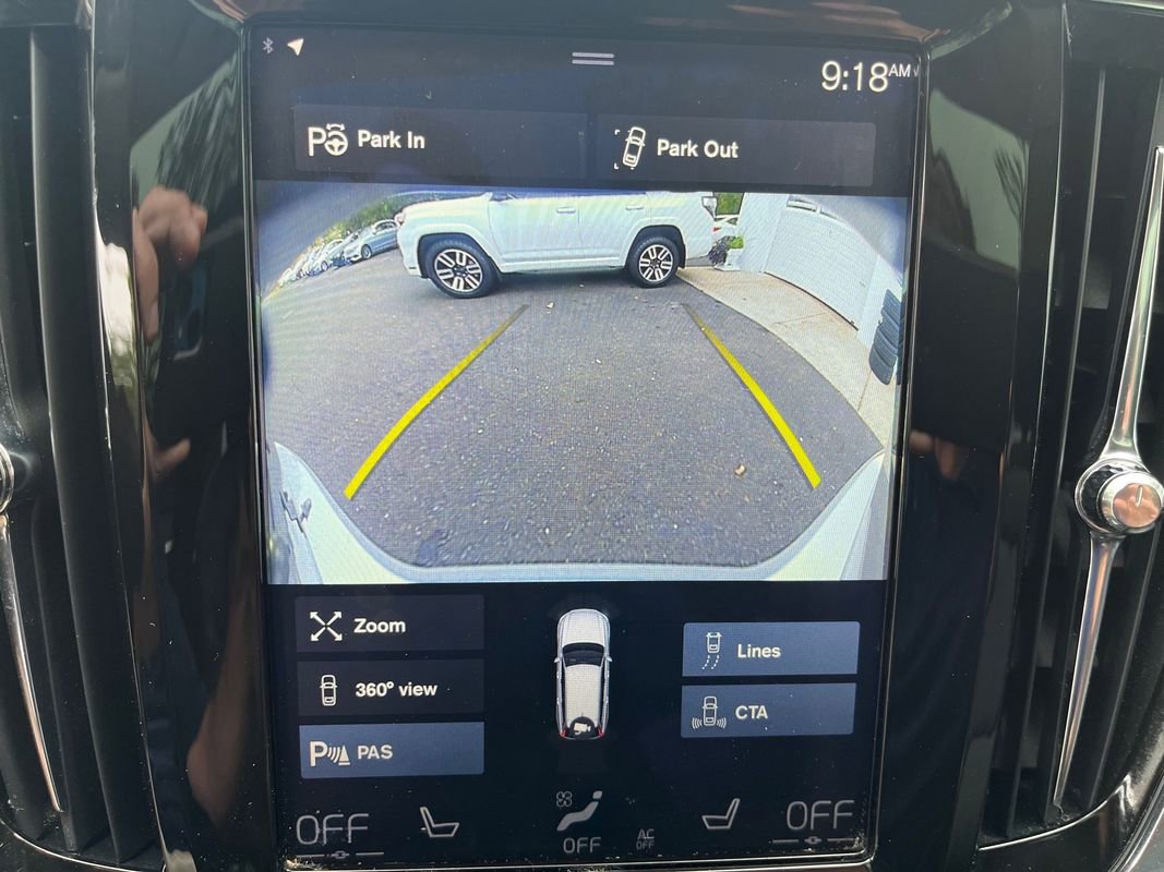 Used 2018 Volvo V90 T5 Cross Country w/ Convenience Package image 12