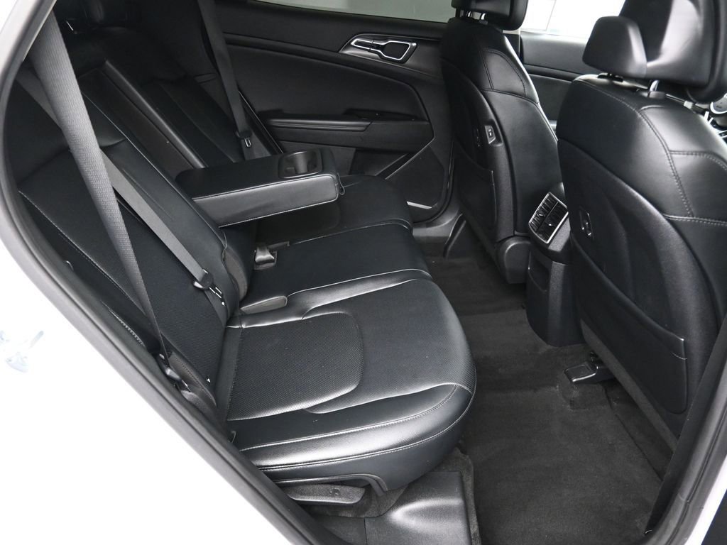 Certified 2023 Kia Sportage EX image 15