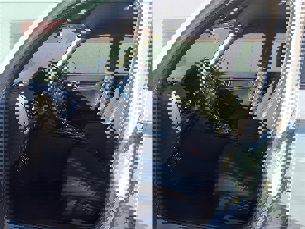 Used 2023 Honda Civic Sport image 14