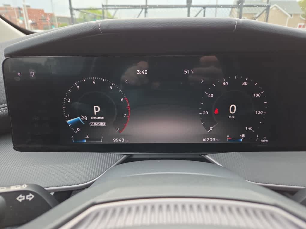 Used 2025 Nissan Murano SV AWD/4WD image 30