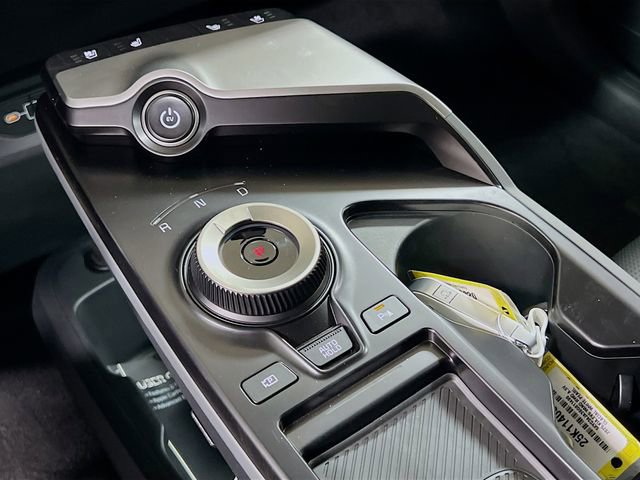 New 2025 Kia EV6 Wind image 17