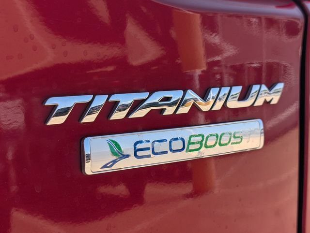 Used 2016 Ford Escape Titanium FWD image 12