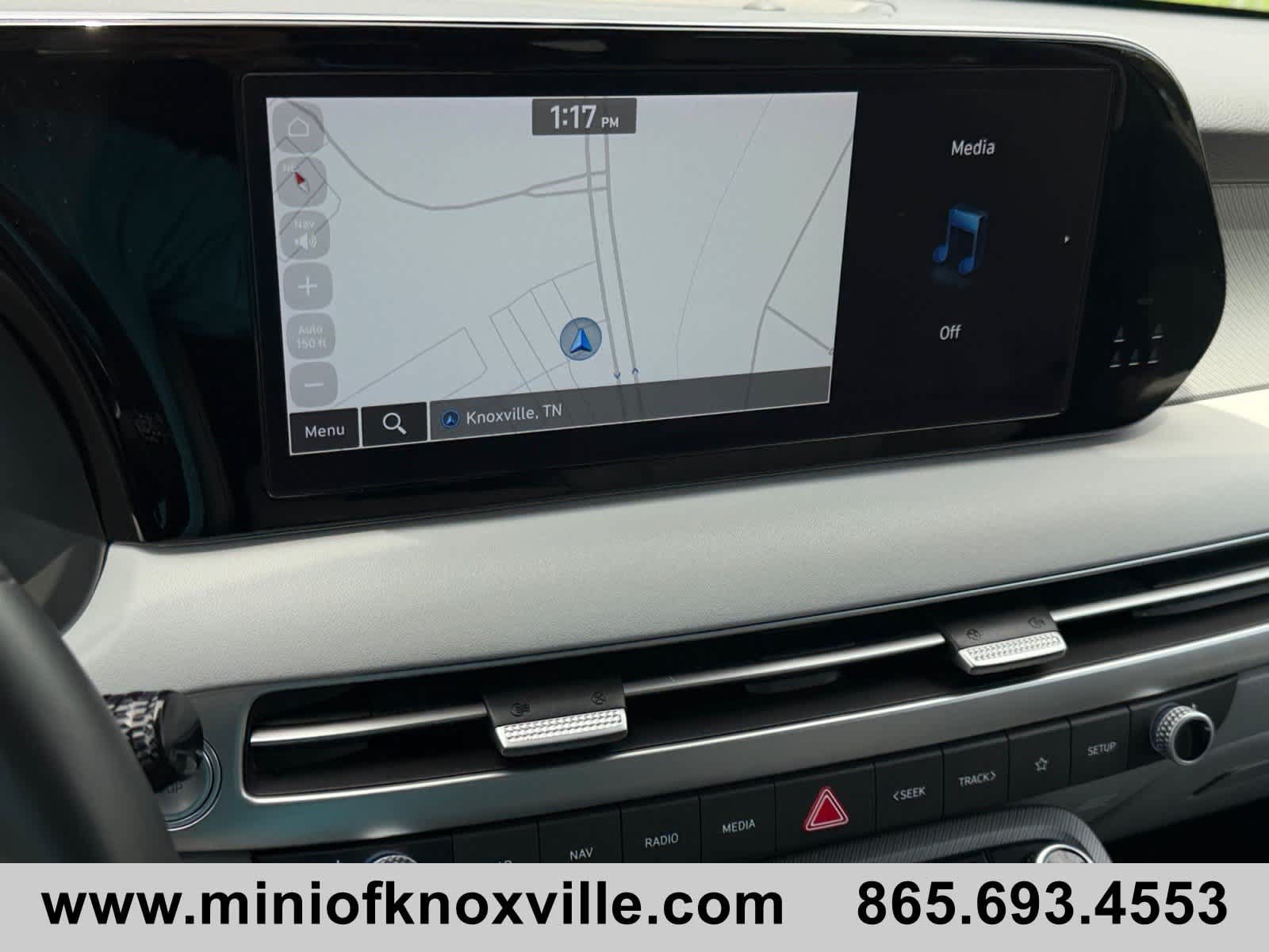 Used 2025 Hyundai Palisade SEL FWD image 29