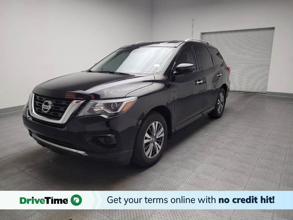 Used 2020 Nissan Pathfinder S FWD image 1