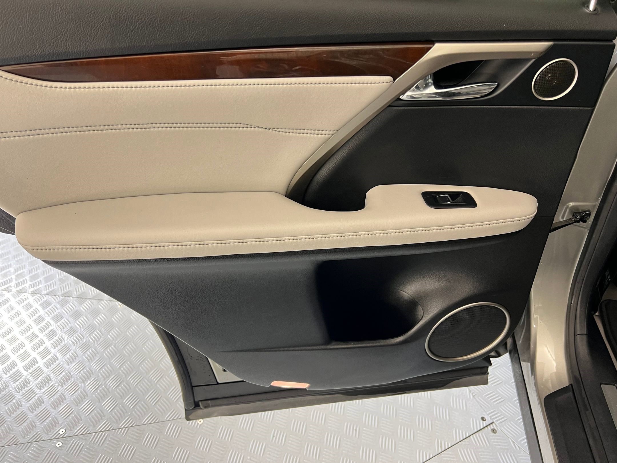 Used 2017 Lexus RX 350 AWD image 21