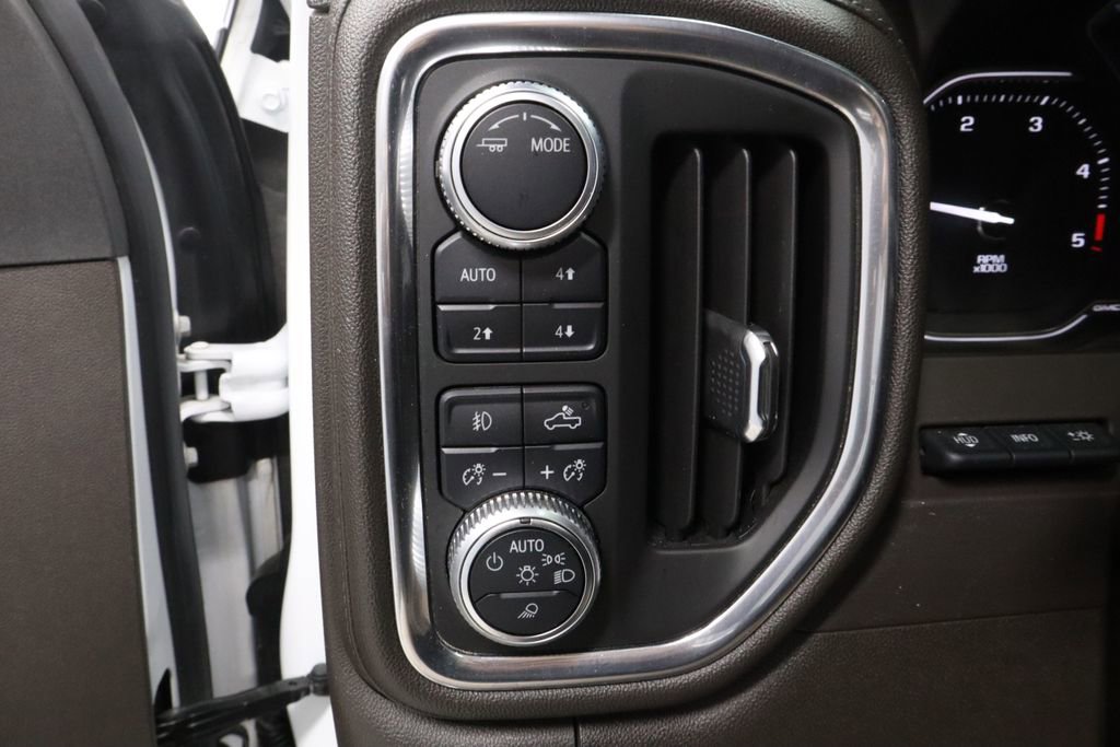 Used 2020 GMC Sierra 2500 Denali w/ Denali Ultimate Package image 27