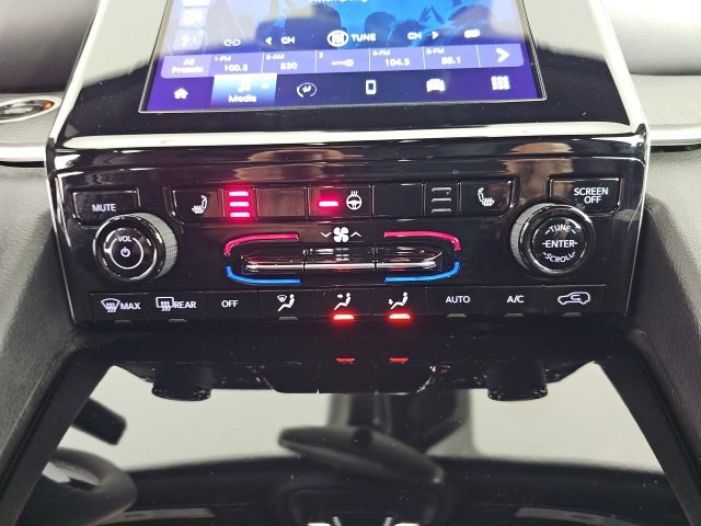 Certified 2024 Jeep Grand Cherokee Altitude image 24