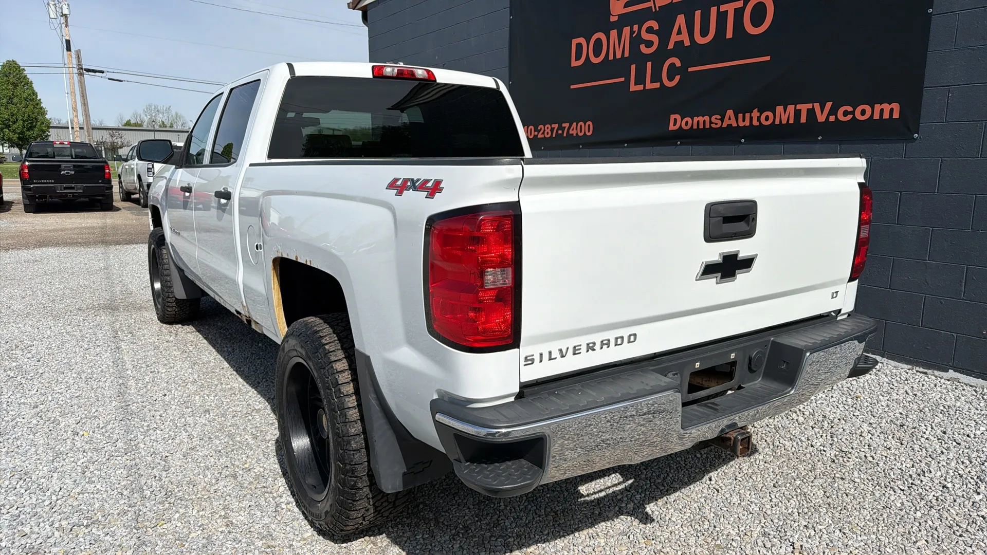 Used 2014 Chevrolet Silverado 1500 LT AWD/4WD image 3