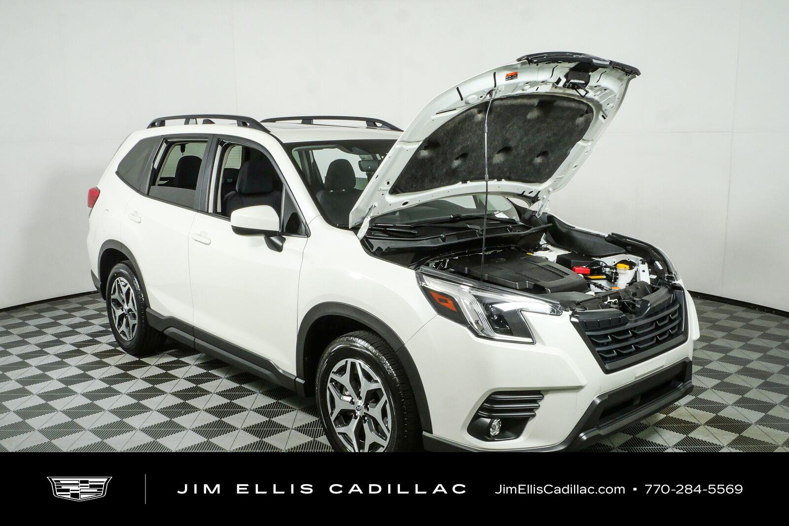 Used 2024 Subaru Forester Premium AWD/4WD image 35