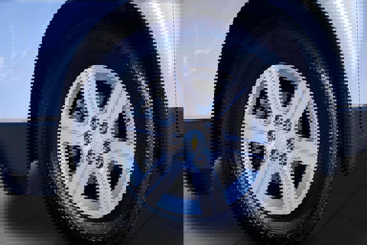 Used 2012 Chevrolet Traverse LT AWD/4WD image 10