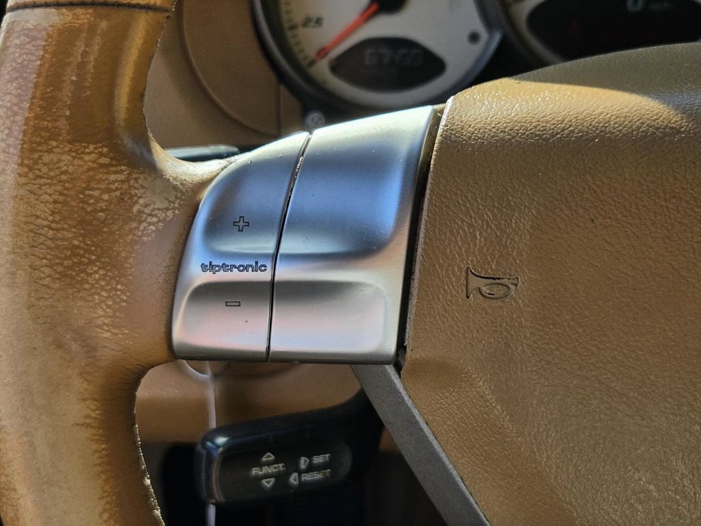 Used 2007 Porsche Boxster S RWD image 22