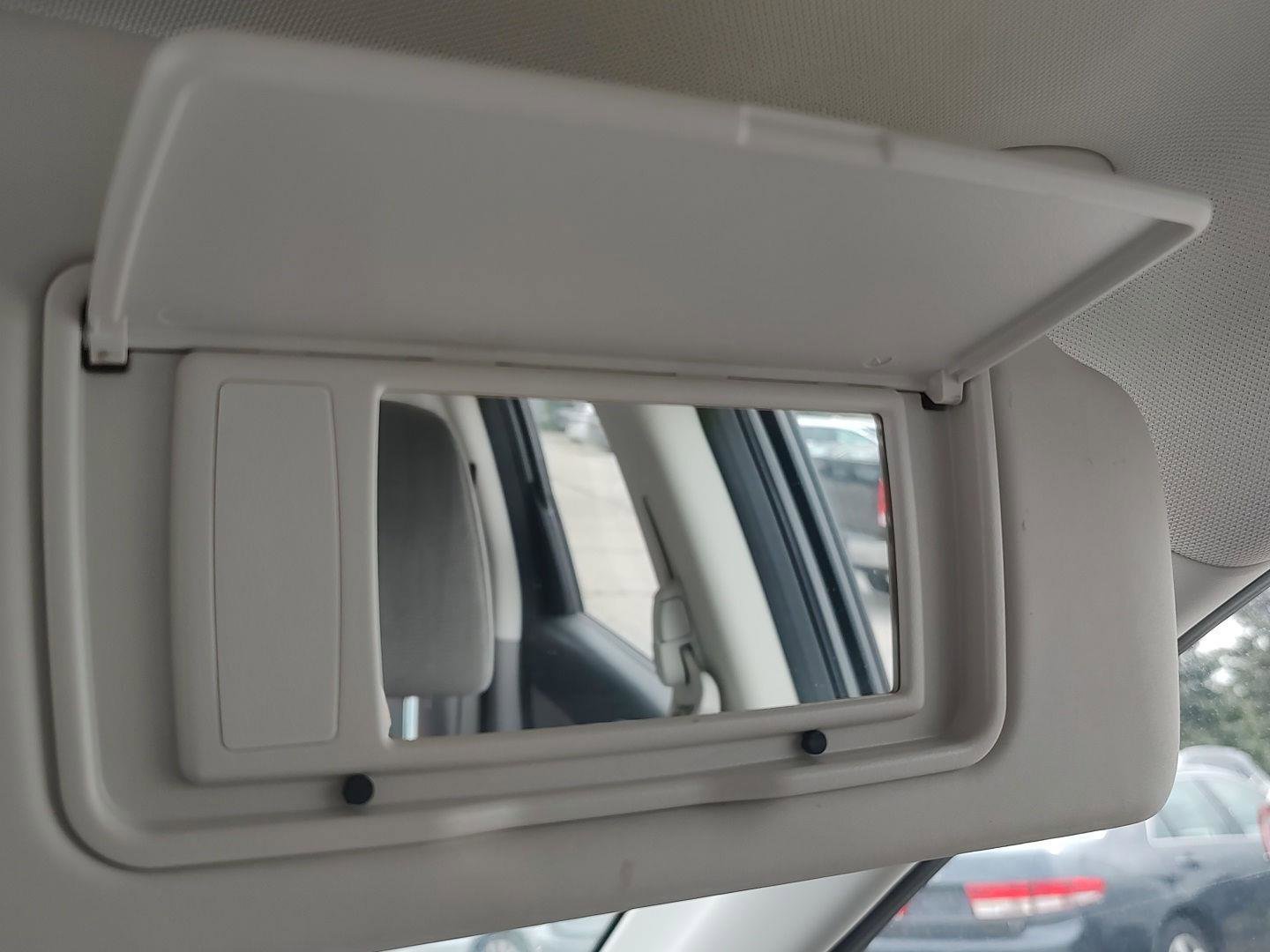 Used 2013 Honda CR-V LX image 7