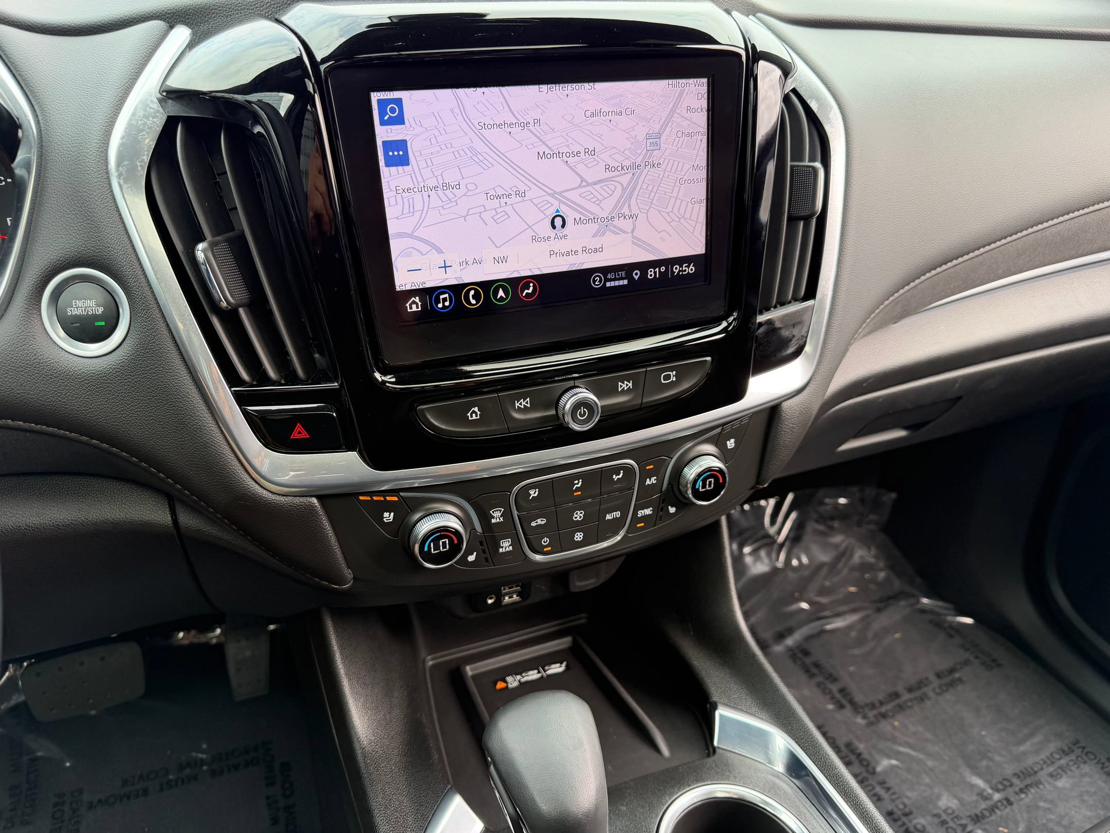 Used 2023 Chevrolet Traverse High Country AWD/4WD image 17