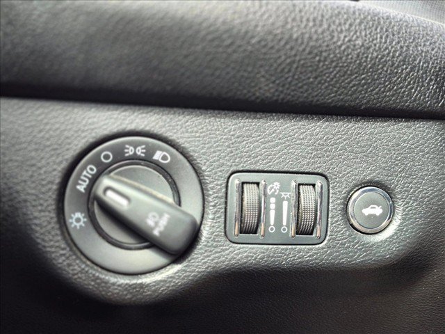 Used 2017 Dodge Challenger R/T Plus RWD image 16