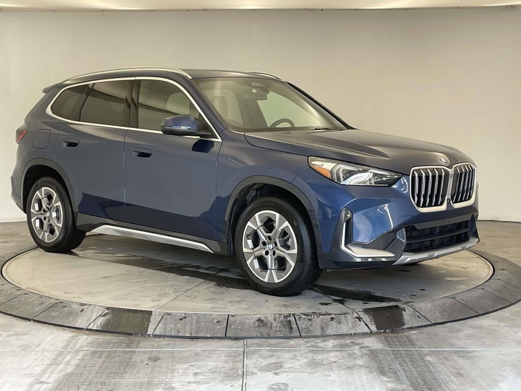 Used 2025 BMW X1 xDrive28i w/ Technology Package AWD/4WD image 7