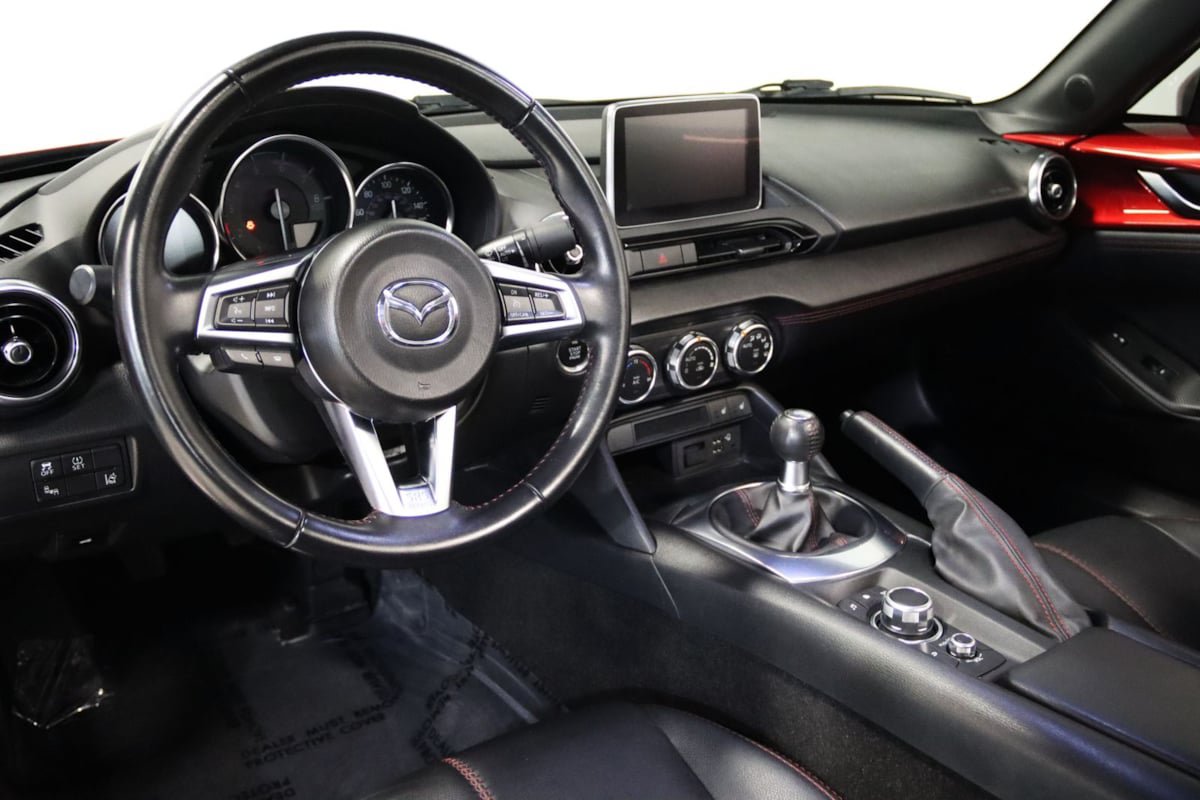 Used 2016 MAZDA MX-5 Miata Grand Touring RWD image 54