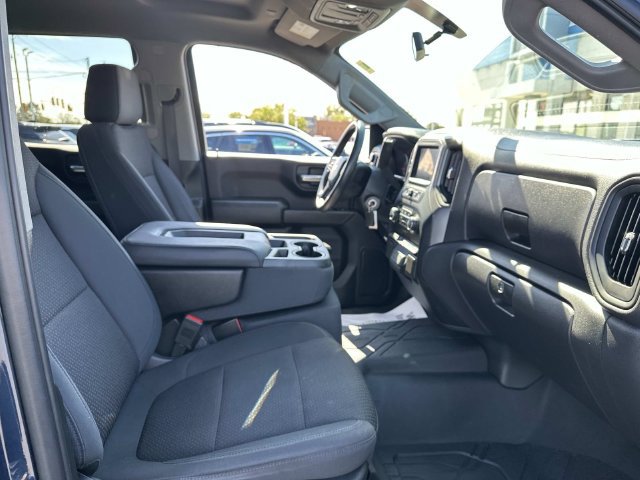 Certified 2020 Chevrolet Silverado 1500 Custom w/ Custom Value Package AWD/4WD image 24