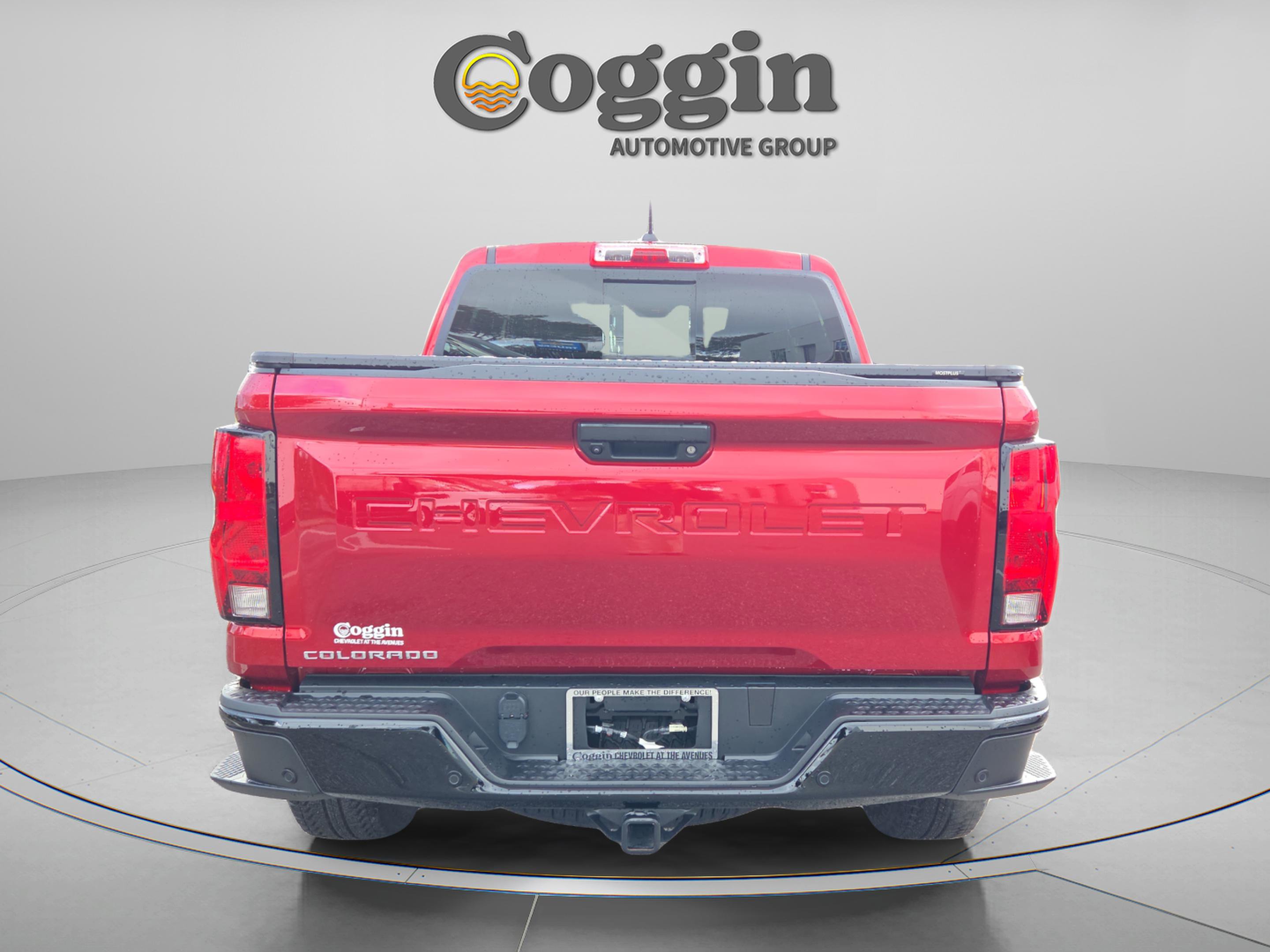 Used 2025 Chevrolet Colorado Trail Boss image 5