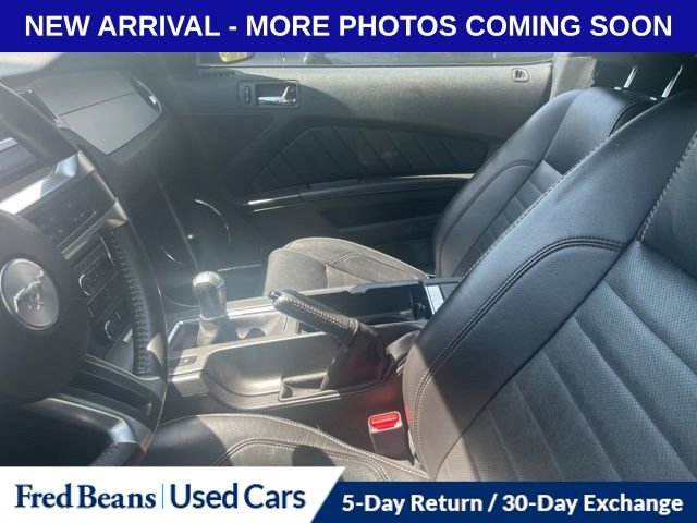 Used 2014 Ford Mustang Premium w/ Equipment Group 202A RWD image 9