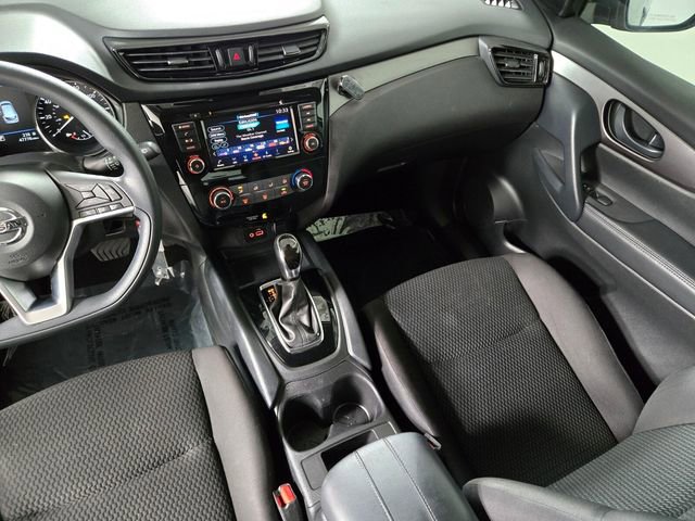 Used 2022 Nissan Rogue Sport S image 17