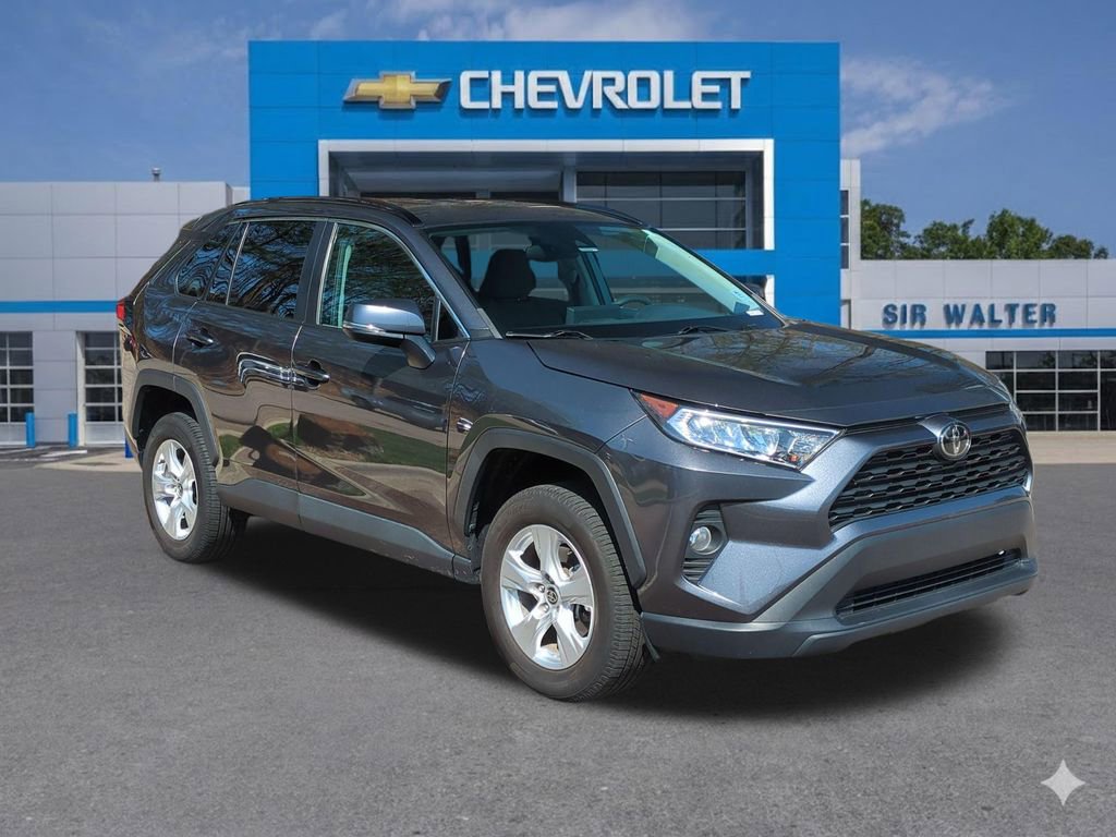 Used 2021 Toyota RAV4 XLE image 8