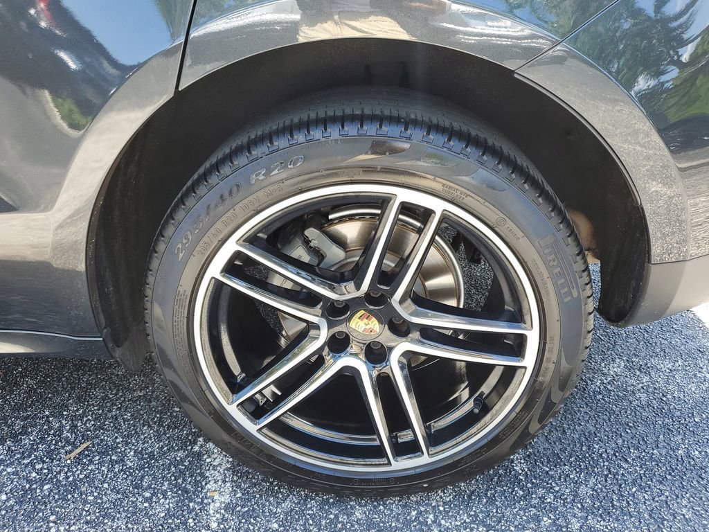 Used 2021 Porsche Macan S AWD/4WD image 10