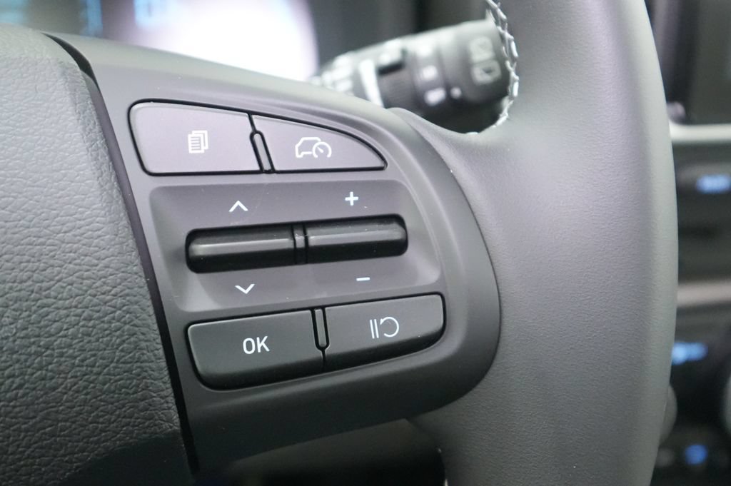 New 2026 Hyundai Venue SEL FWD image 35