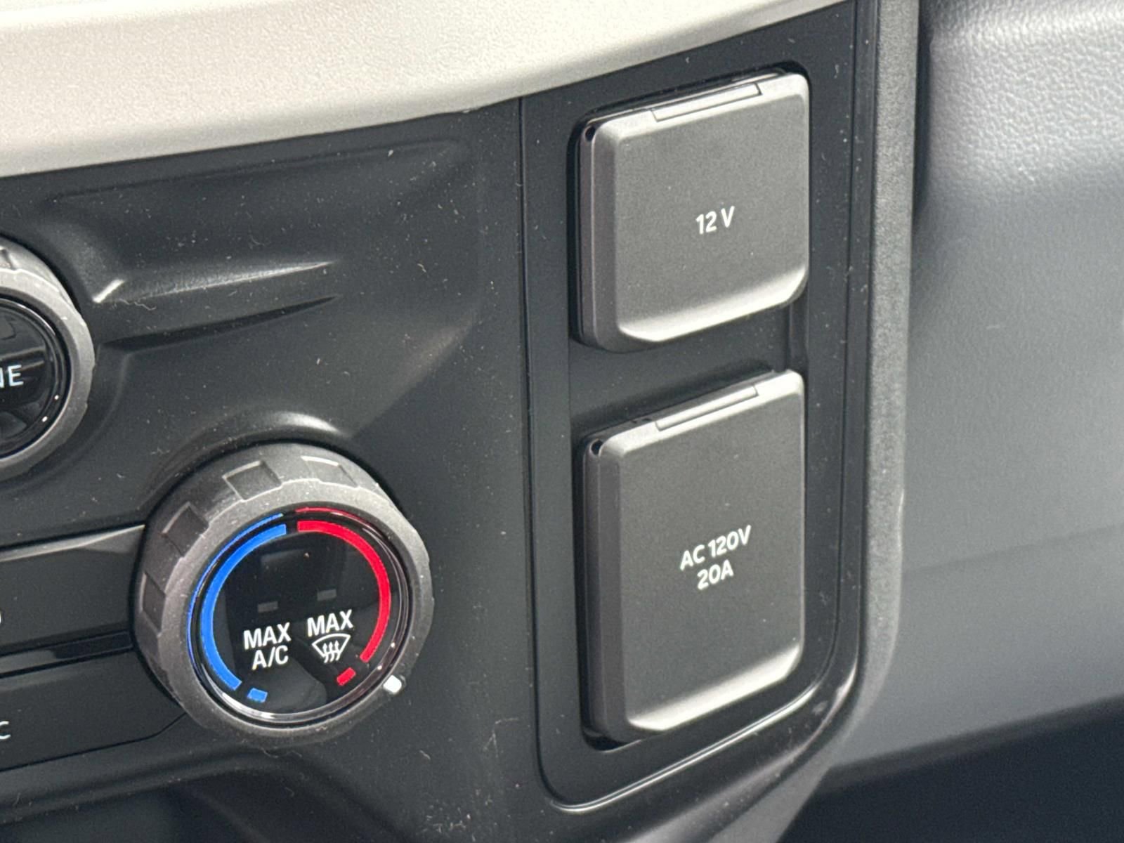 New 2026 Ford F550 4x4 Supercab Super Duty image 16