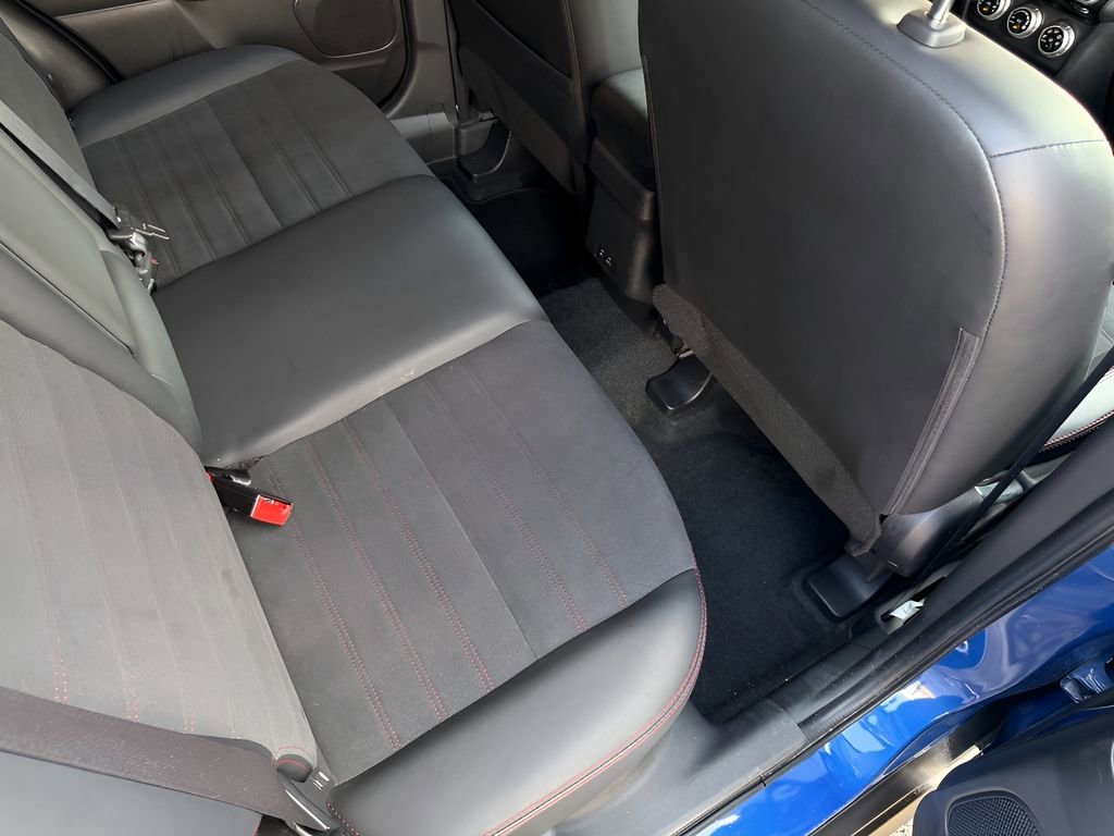 Used 2024 Mitsubishi Outlander Sport SE image 25