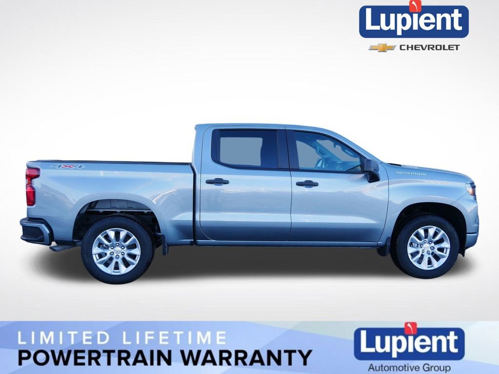 New 2026 Chevrolet Silverado 1500 Custom image 2