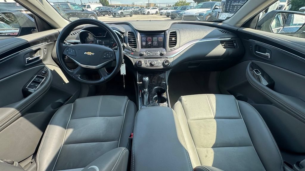 Used 2015 Chevrolet Impala LT w/ Convenience Package FWD image 14