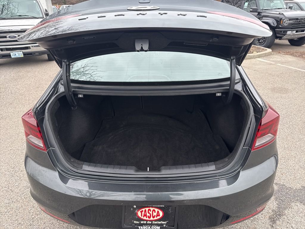 Used 2020 Hyundai Elantra SEL w/ Cargo Package (C1) FWD image 24