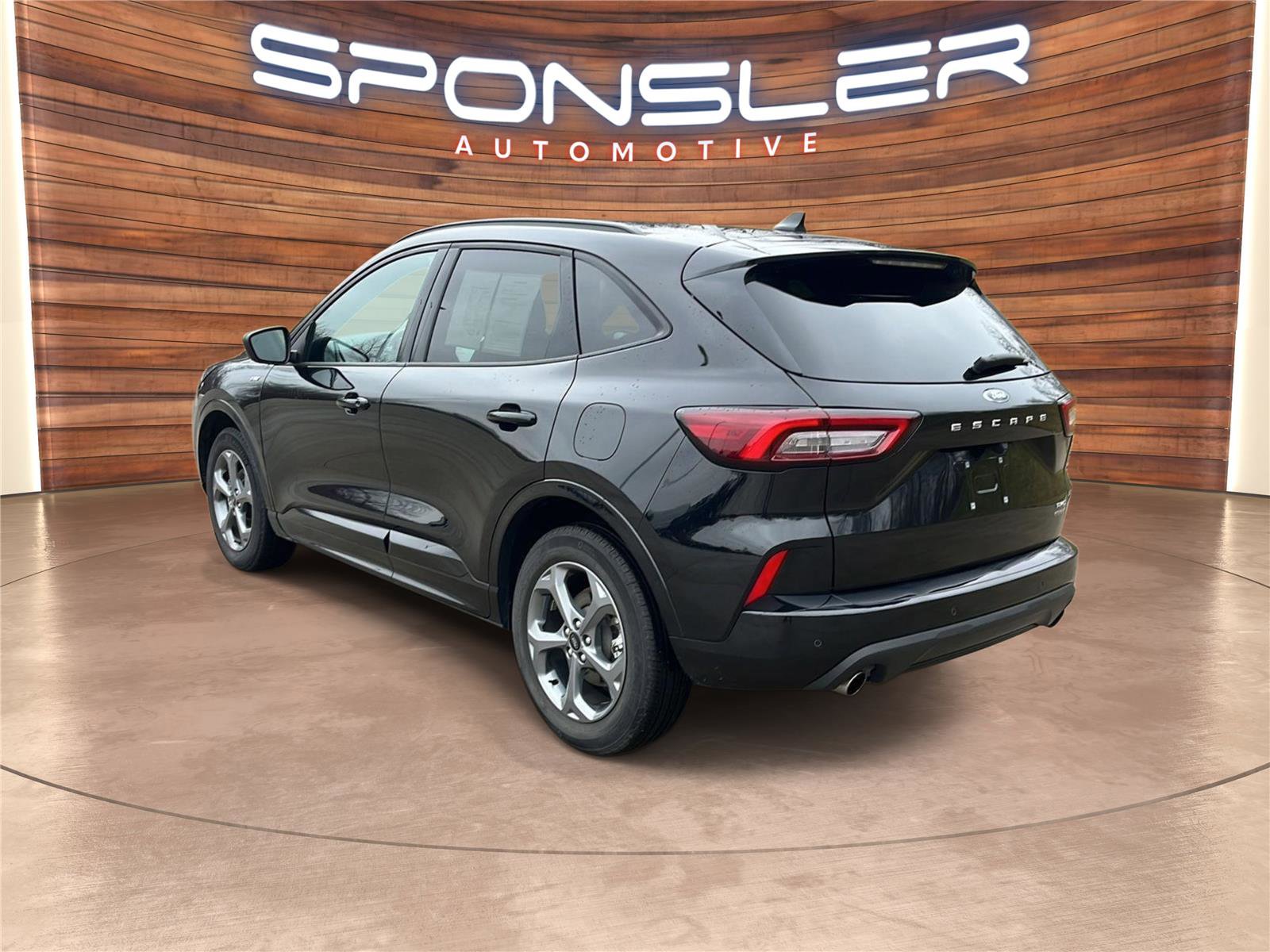 Used 2024 Ford Escape ST-Line w/ Tech Pack #1 image 3