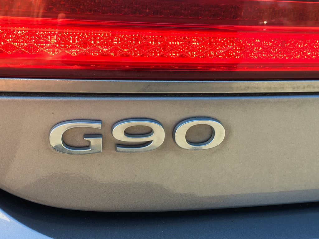 Used 2021 Genesis G90 3.3T Premium AWD/4WD image 6
