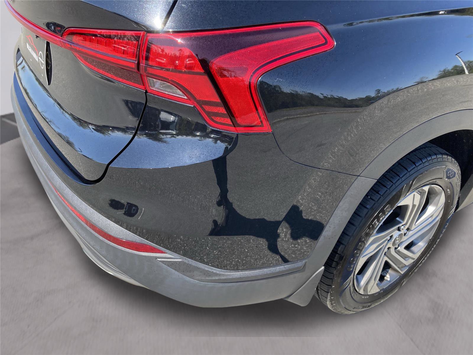 Used 2023 Hyundai Santa Fe SEL w/ Winter Weather Package image 11